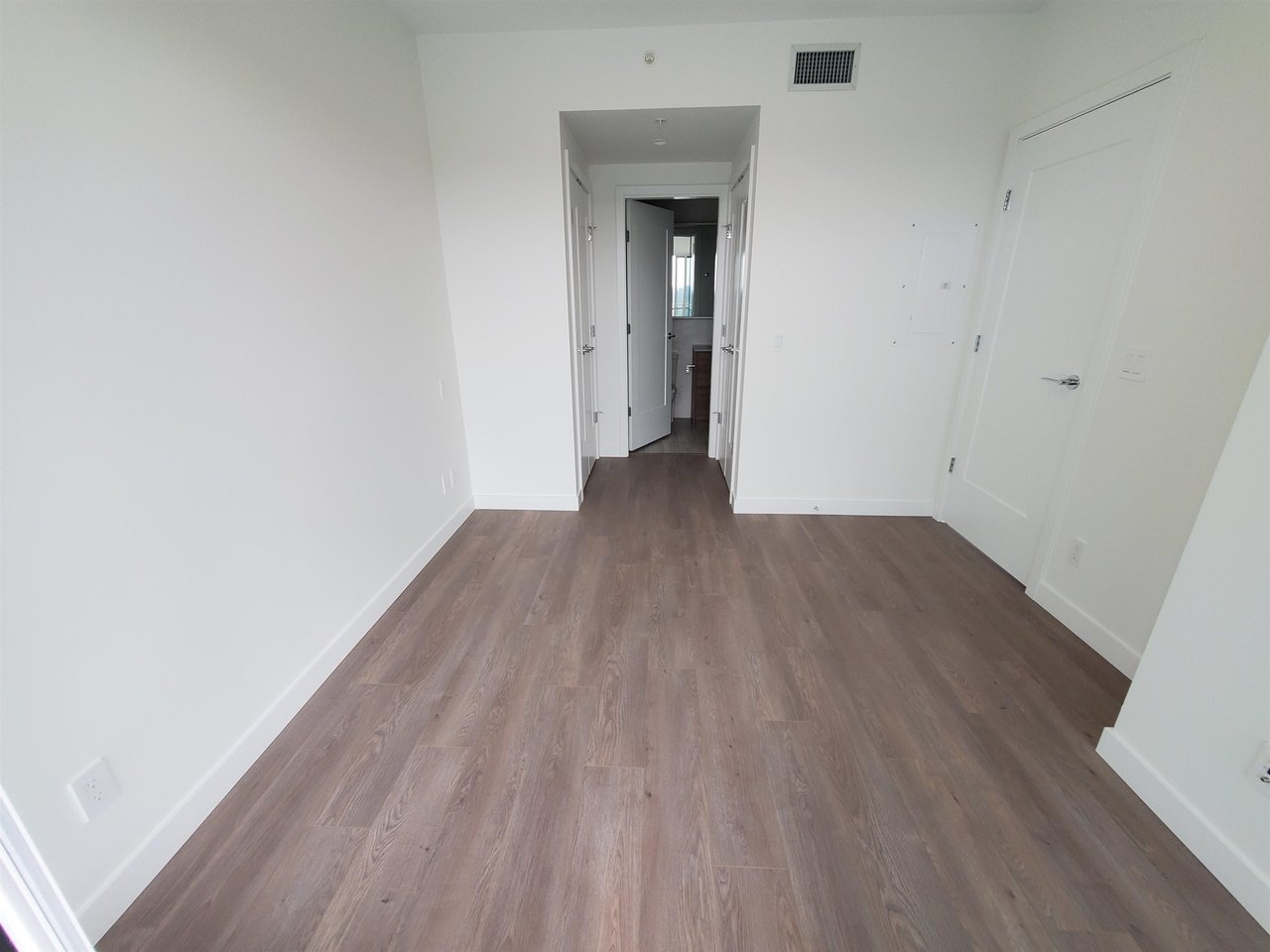 602-1045 Austin Ave