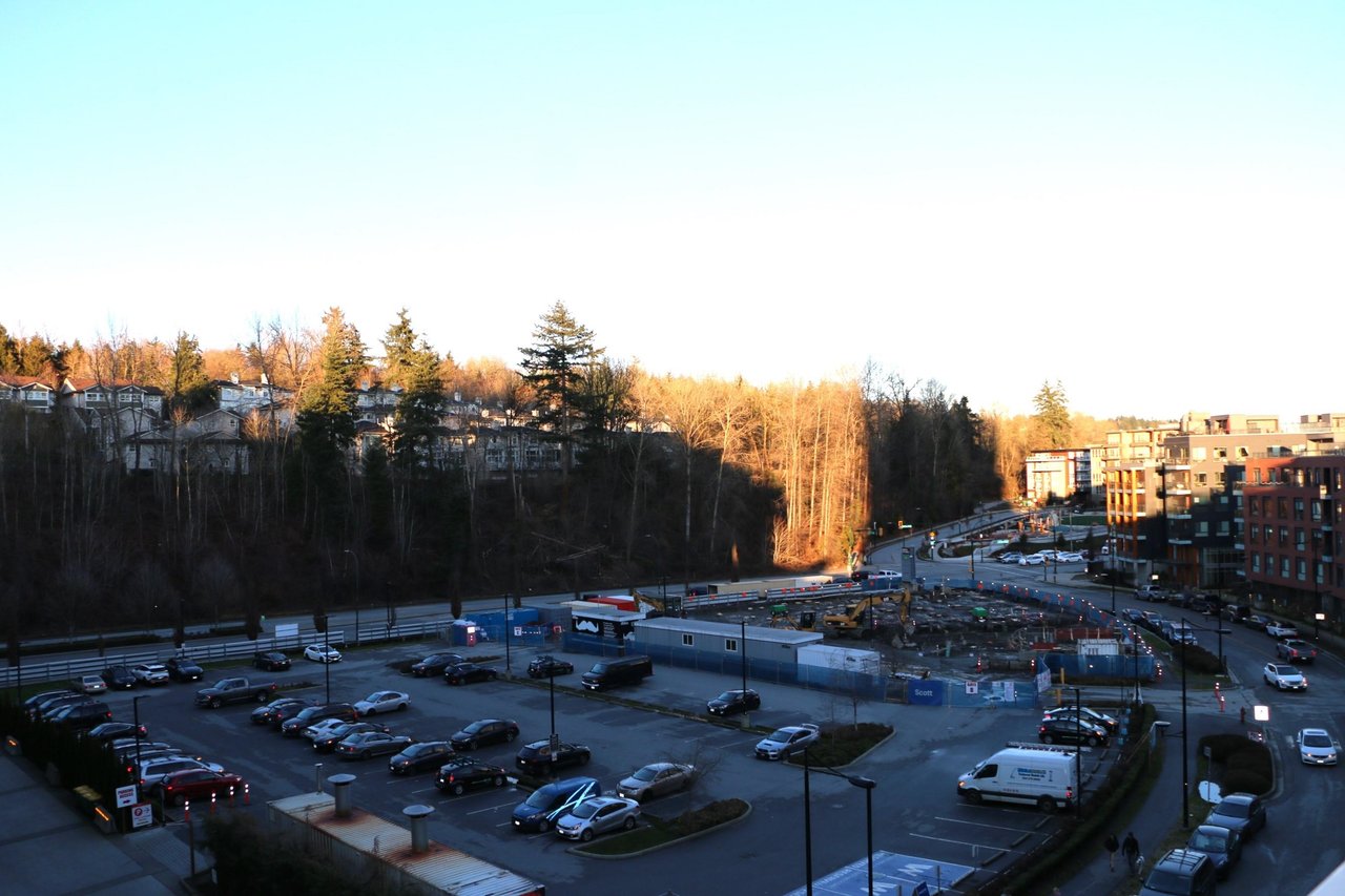 603-3538 Sawmill Cres