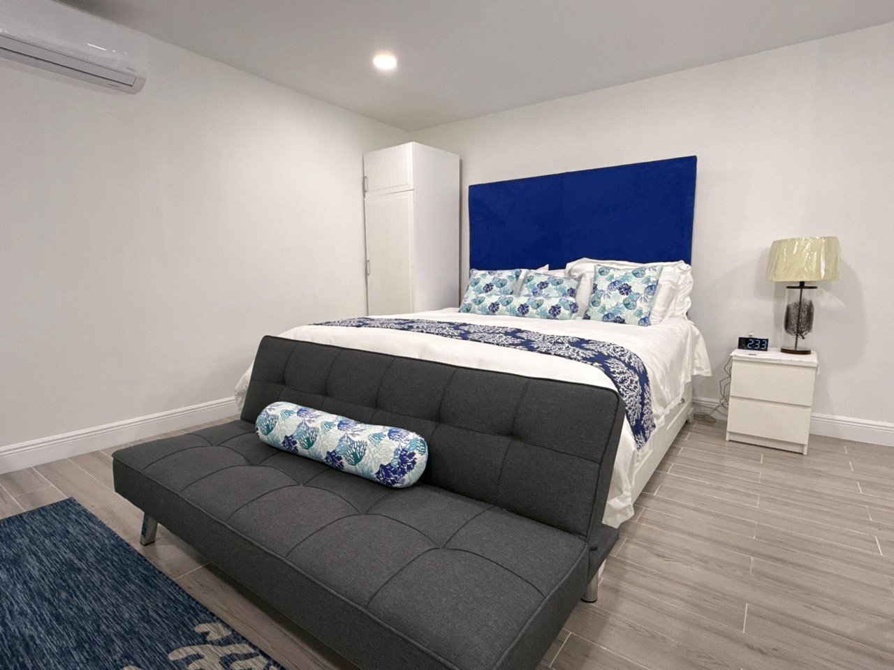 Unit 1B Atlantic Drive