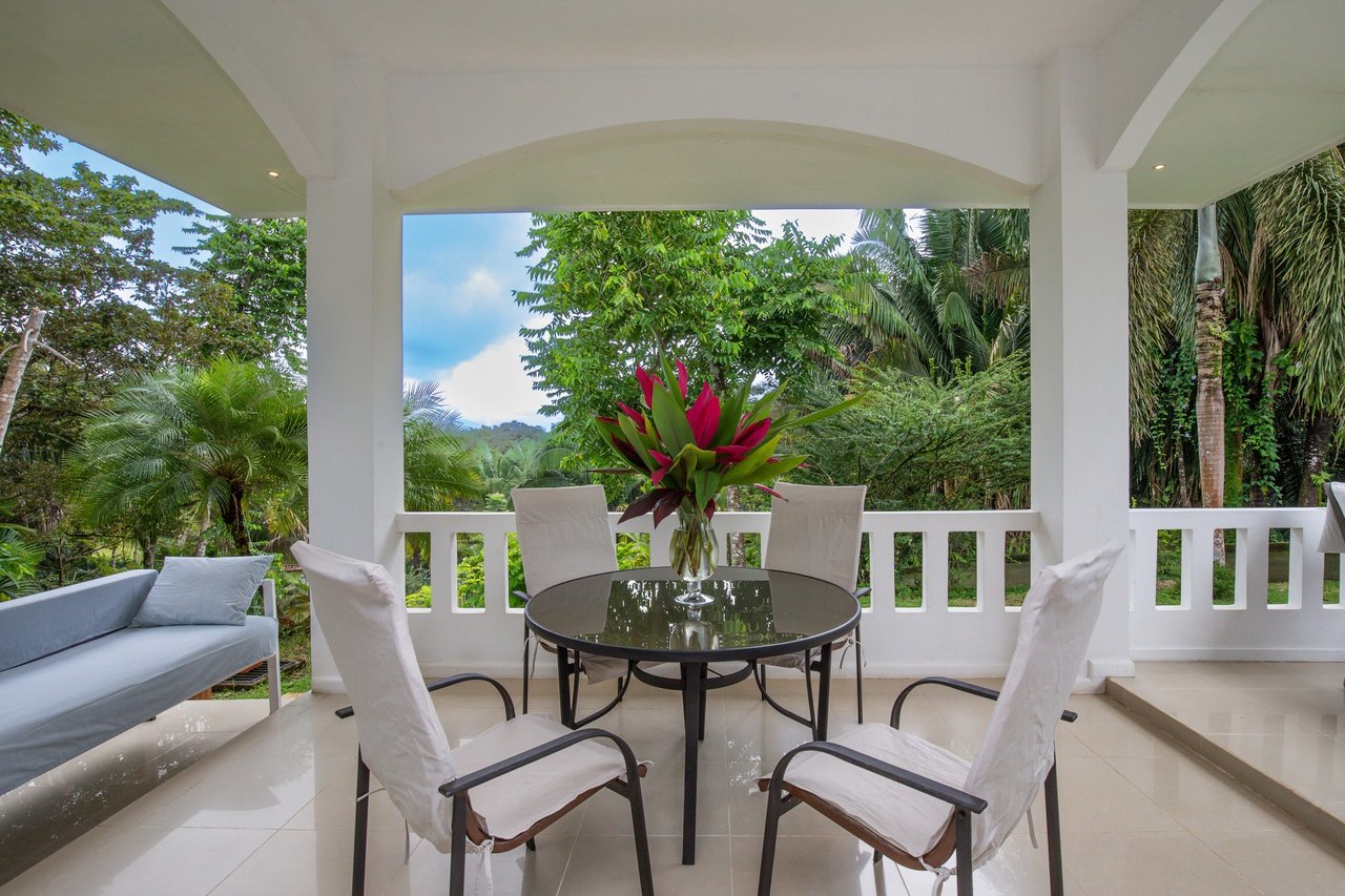 Ocean View Infinity Pool Home, Manuel Antonio, Puntarenas
