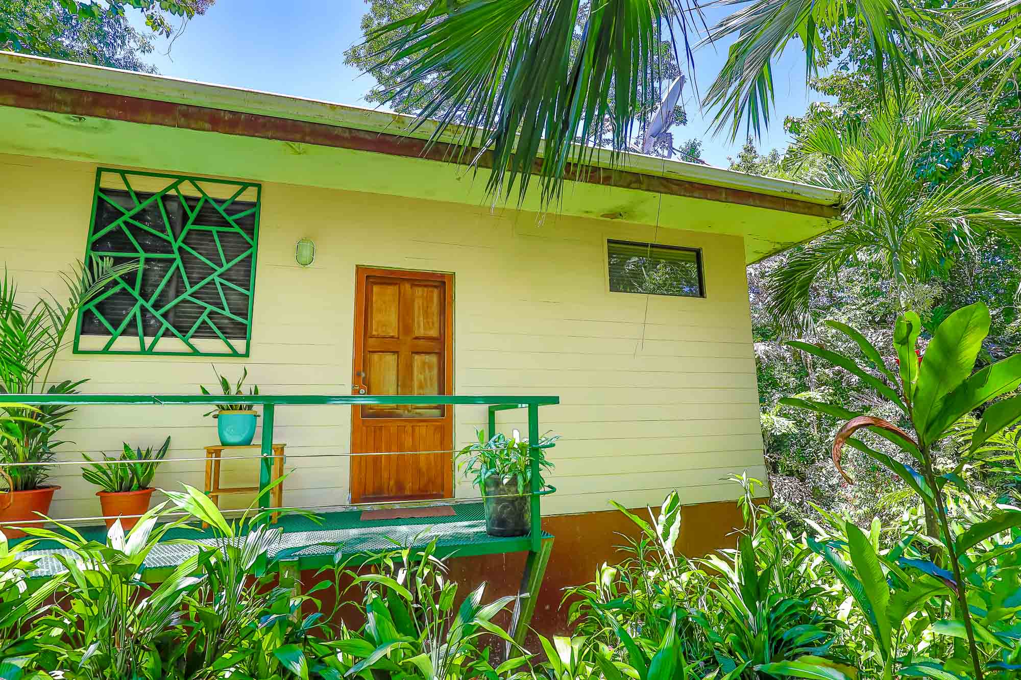 Duplex in Manuel Antonio Area