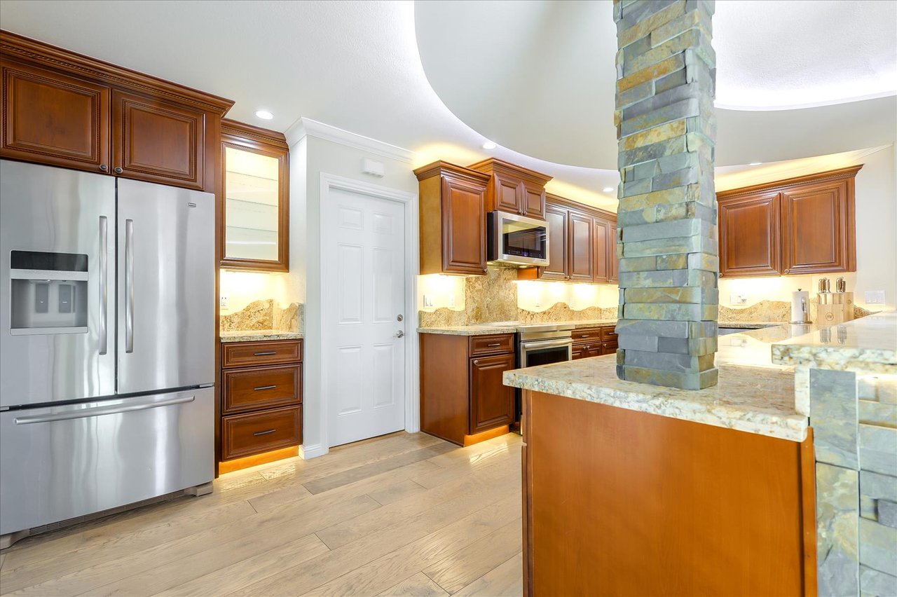 1590 Maddux Drive
