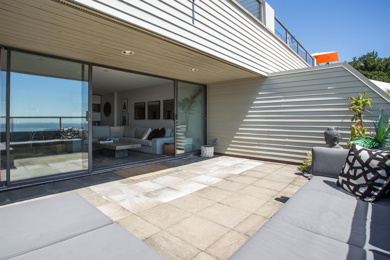 34-2242 Folkestone Wy
