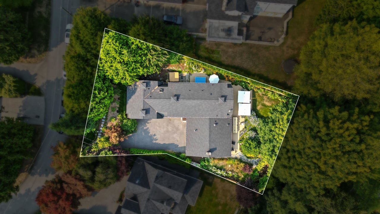 1820 St. Denis Rd