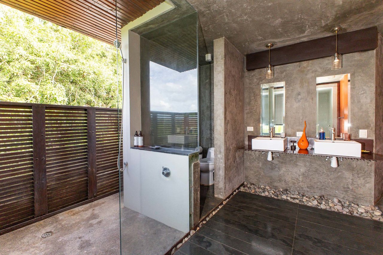 Private Ocean View Estate Near the Beach, Jaco, Puntarenas