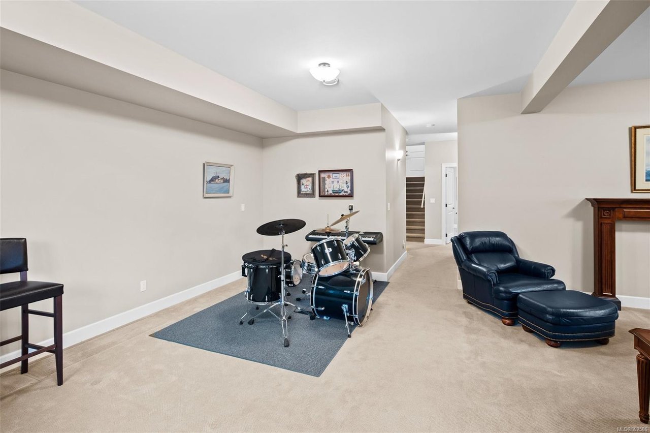 416 Pelican Dr