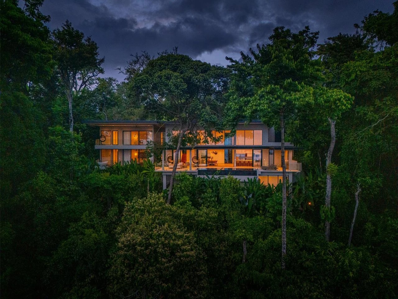 Whale Tail View Ridgetop Home, Uvita, Puntarenas