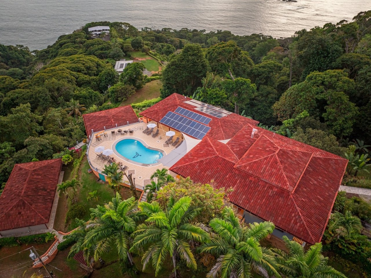 Luxury Ocean View Resort, Dominical, Puntarenas