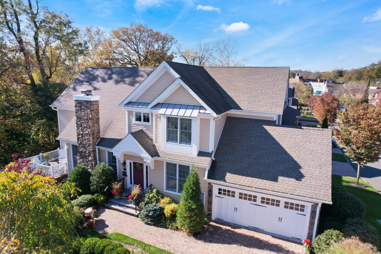 Woodstone Cir, Millburn