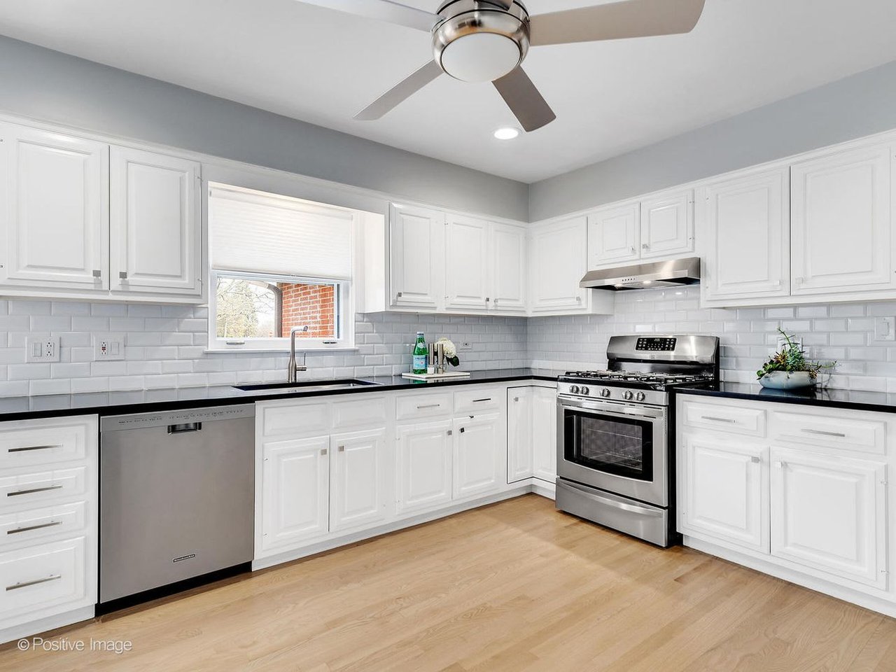 525 COUNTY LINE CT