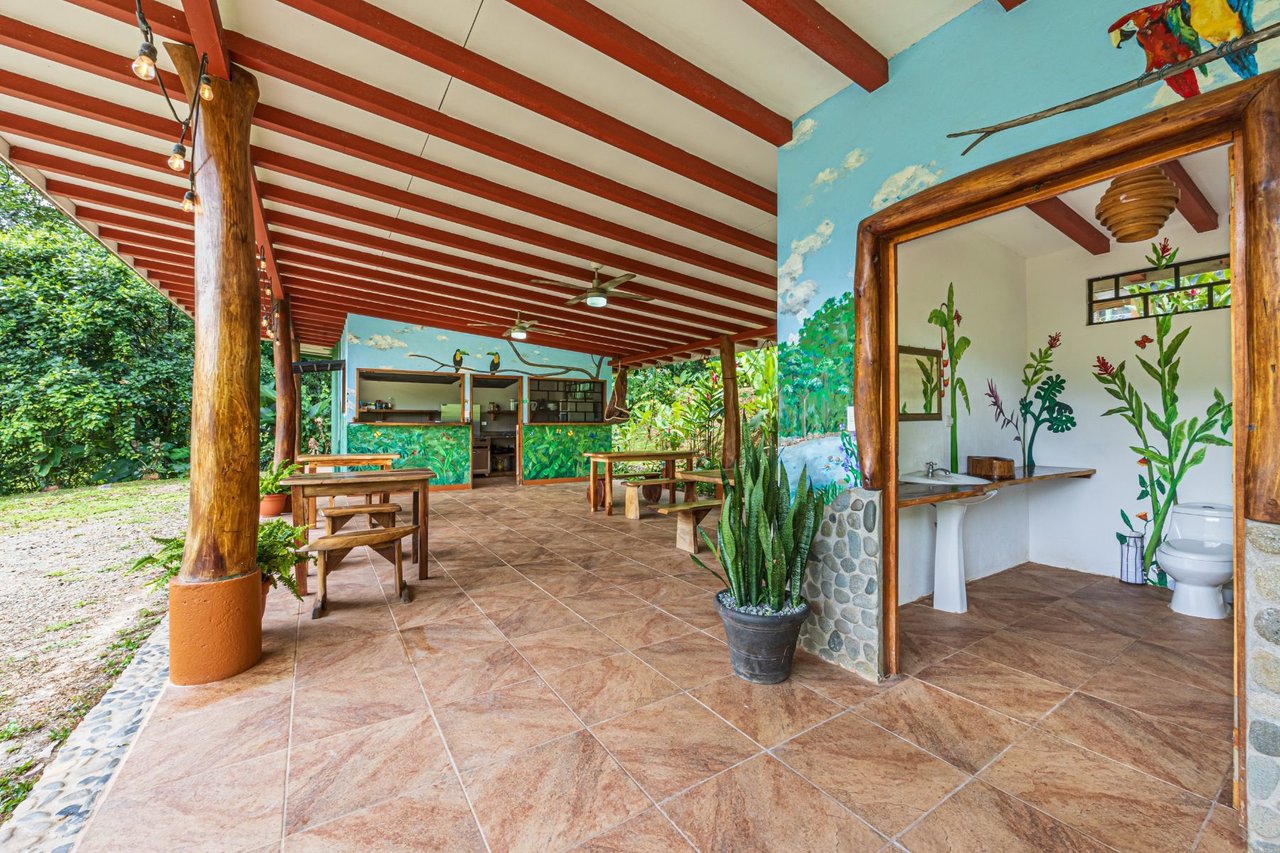 Riverfront Wellness Retreat Center, Uvita, Puntarenas