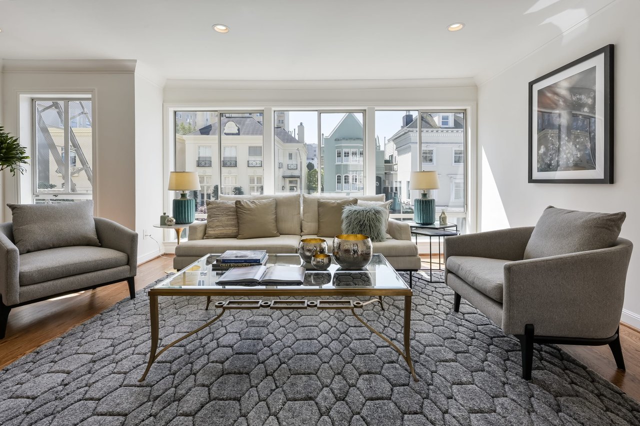 Chic Condo Two Blocks to Fillmore Street