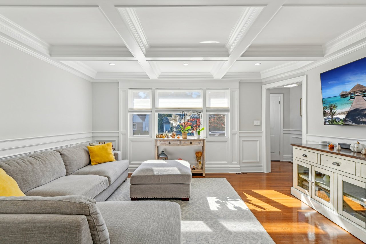 366 Delaware Ave, Union, NJ 07083