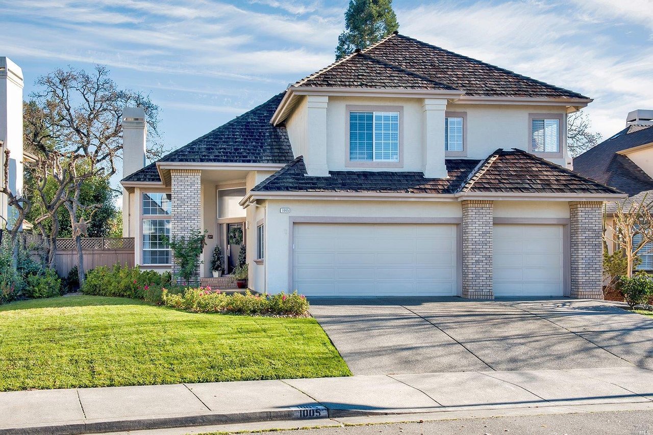 1005 Elsbree Lane