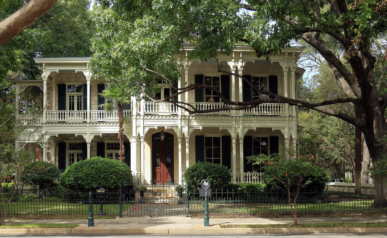 Olmos Park