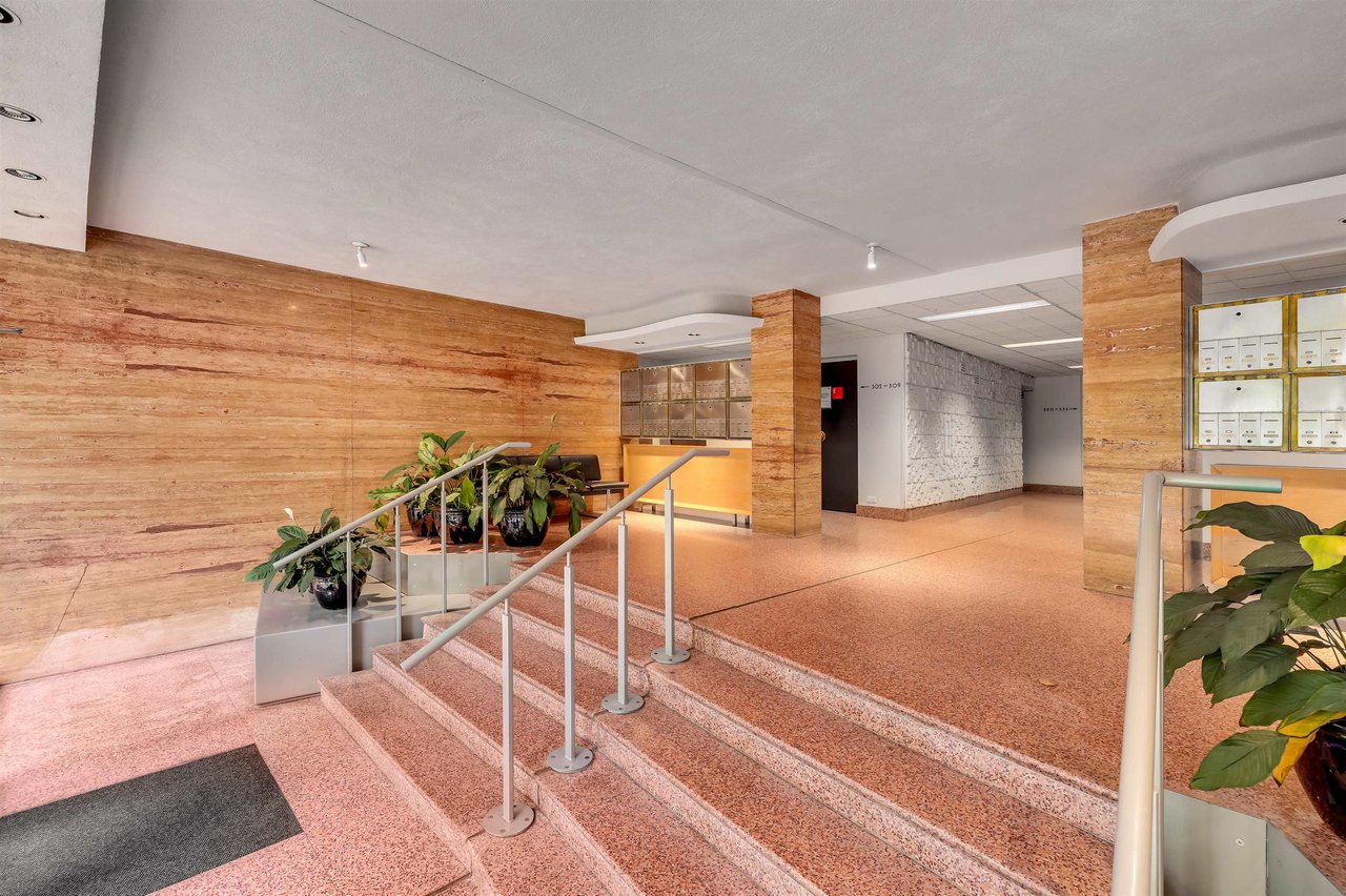 218-1445 Marpole Ave