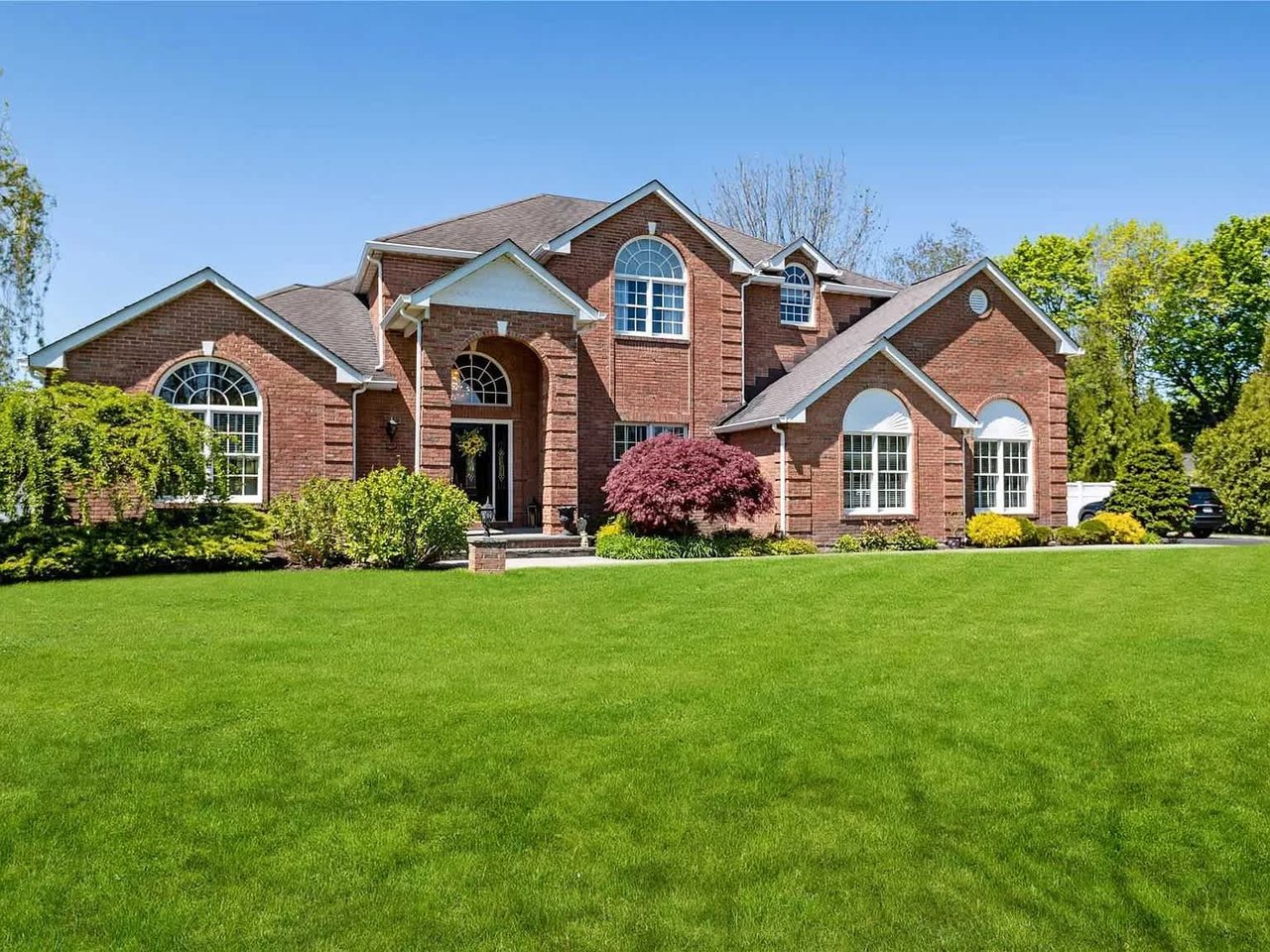 5 Things to Consider before Selling your Home