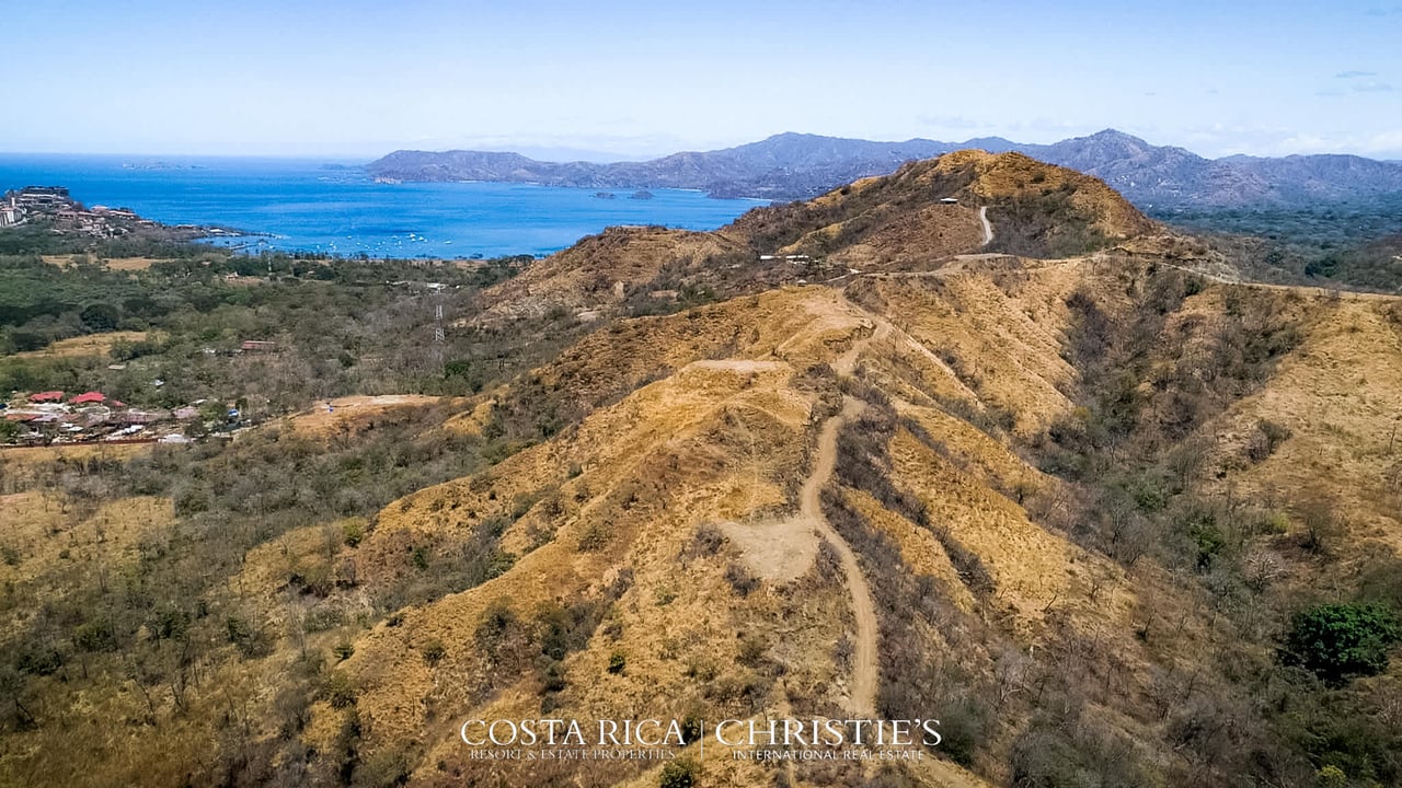 Azulera: Prime Oceanfront and Ocean View Development Parcel 