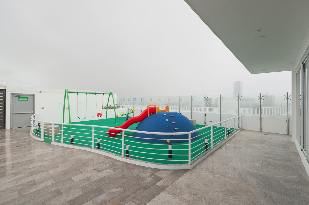Contemporary City View Apartment, Sabana and Rohrmoser, San Jose