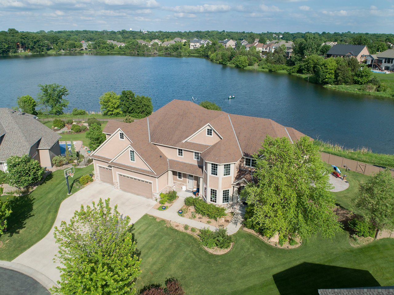 8227 Krueger Ct | Victoria