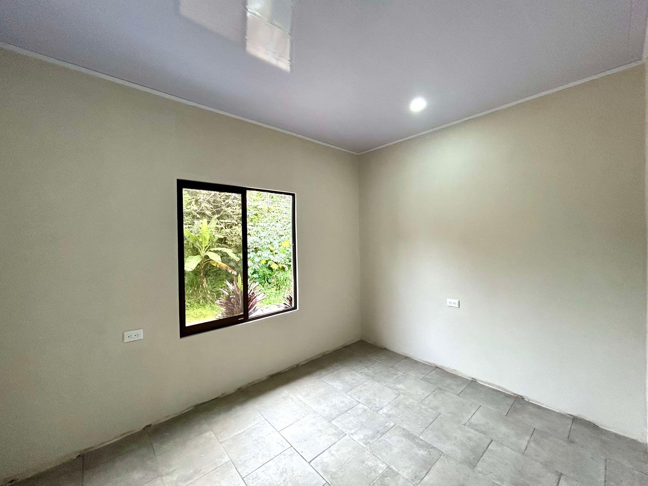 4-Units Mini Apartment In Uvita, Potential Rental income