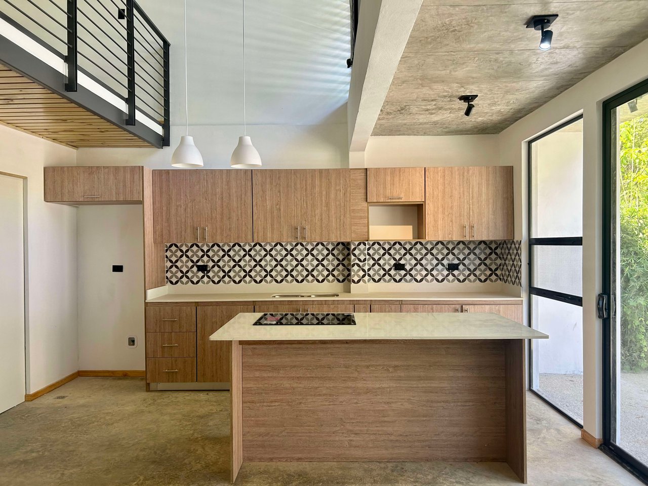 Brand New Modern 3 bed, 3 bath Villa in Uvita