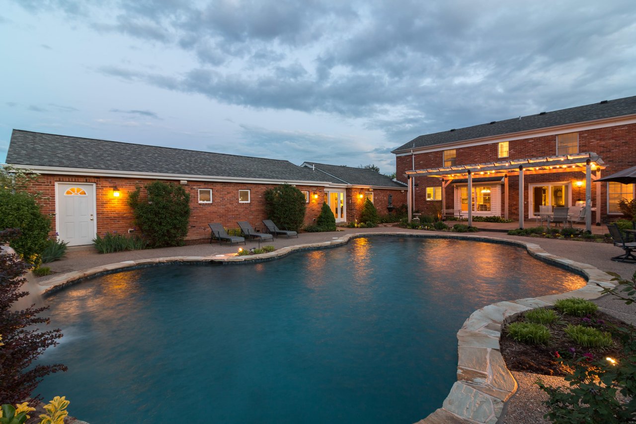 Live the Resort Lifestyle in the CWE