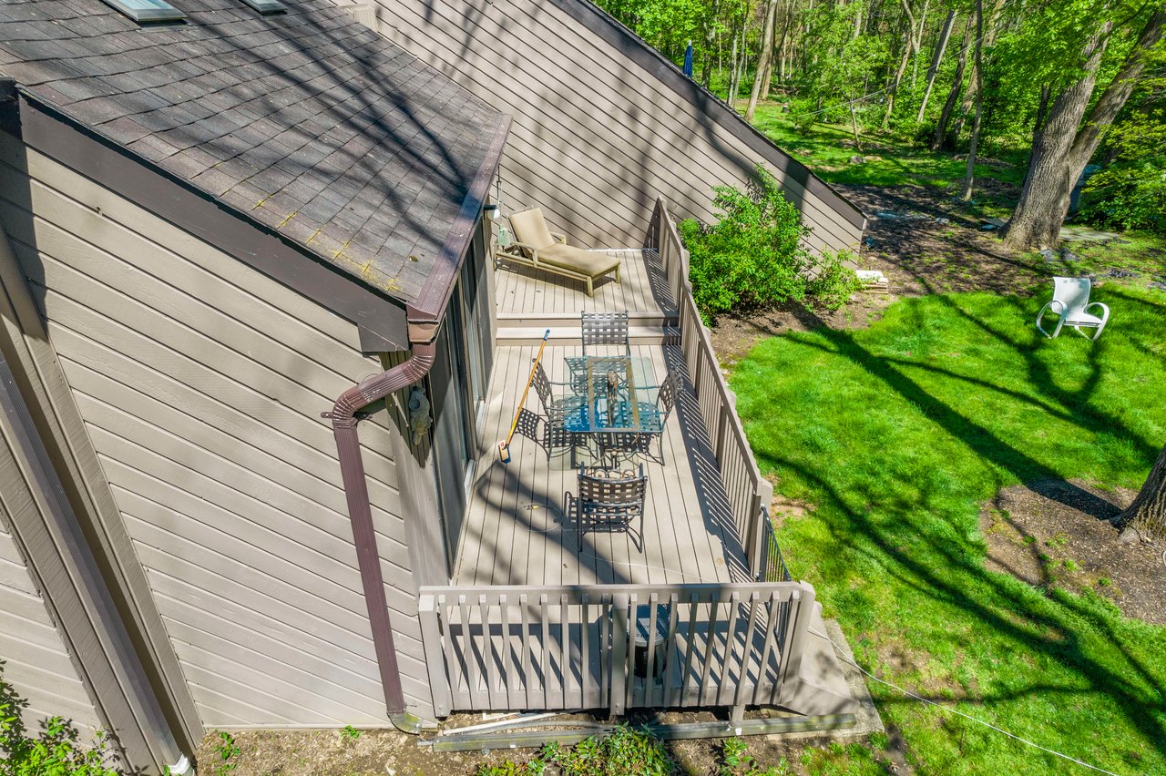 27 Windmill Dr