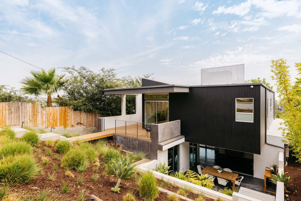 Architectural Stunner in Silver Lake