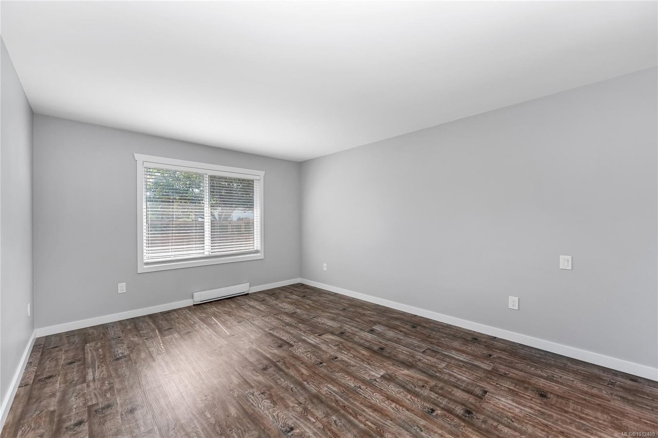15-4125 Interurban Rd