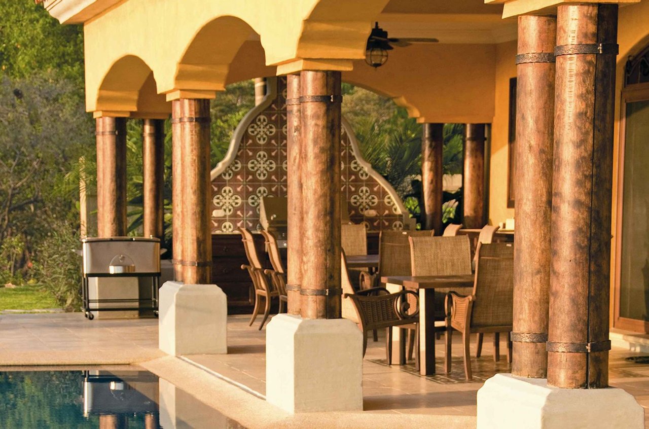 Spanish Colonial Luxury Estate, Dominical, Puntarenas