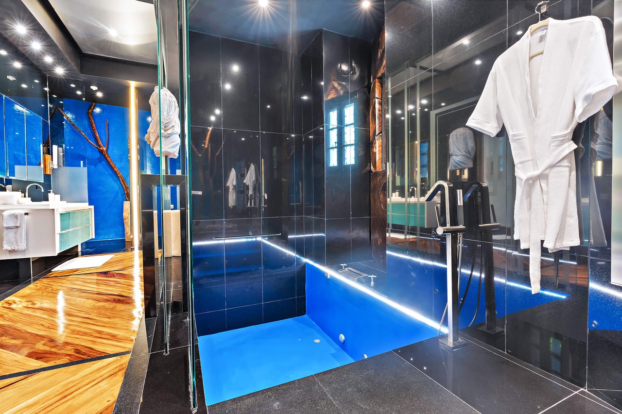 27 Cartagena | Unique Luxury Beachfront Home