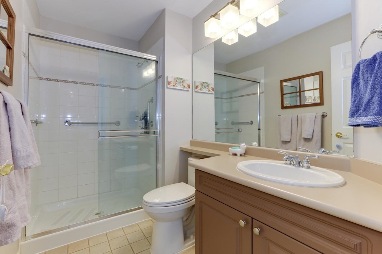 133-3098 Guildford Wy