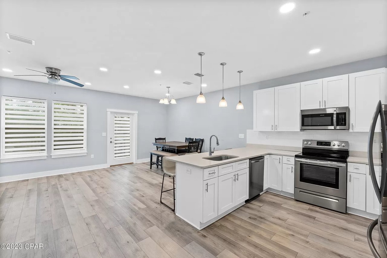 2226 Joan Avenue Unit 5