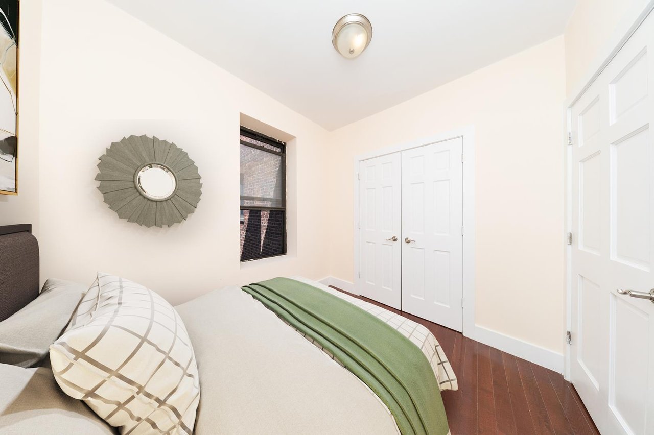 216 Macon Street, Apt 1