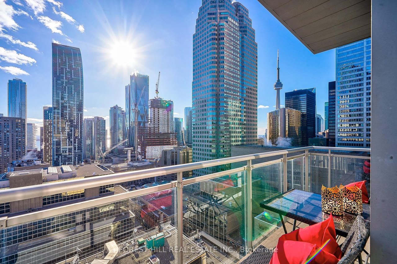  The Cosmopolitan Hotel & Residences