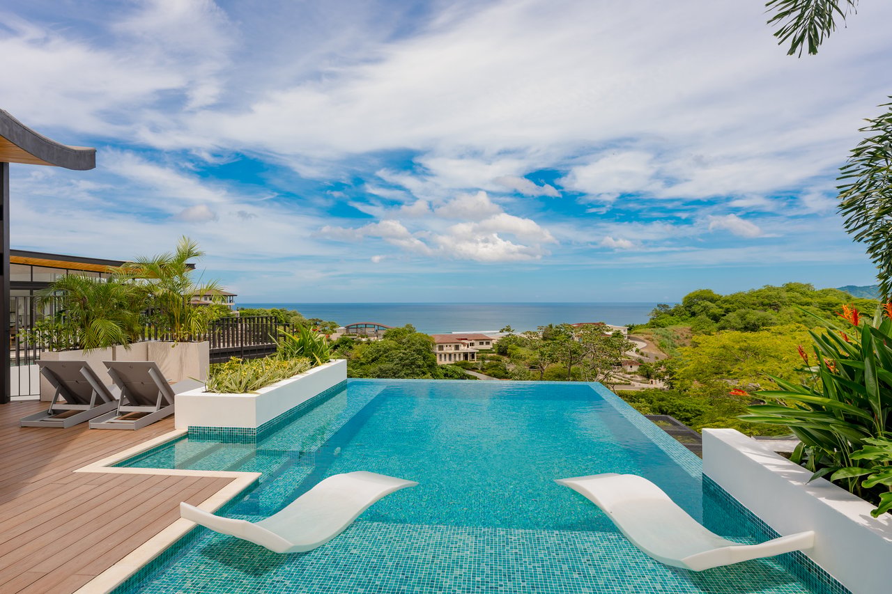 Infinity Pool Ocean View Villa, Tamarindo, Guanacaste