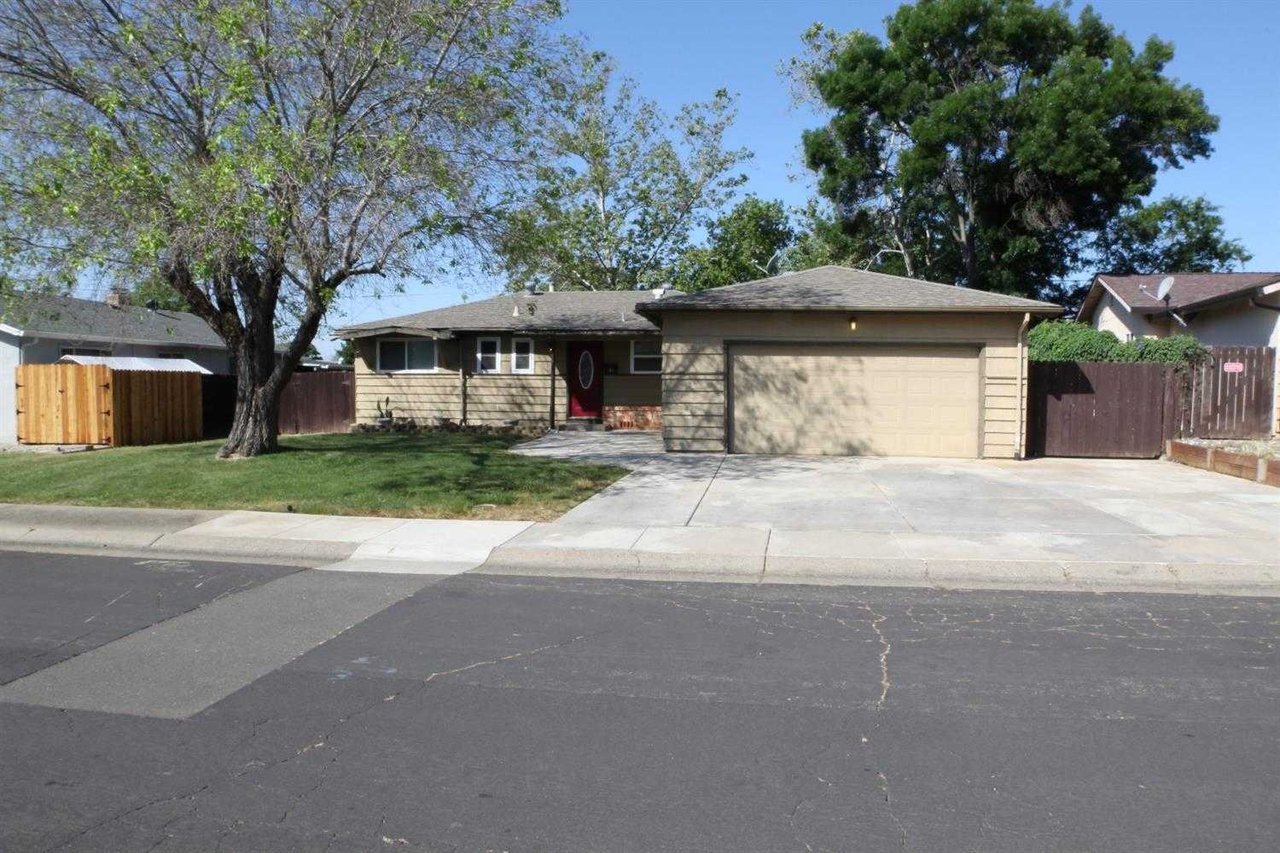 102 Henderson