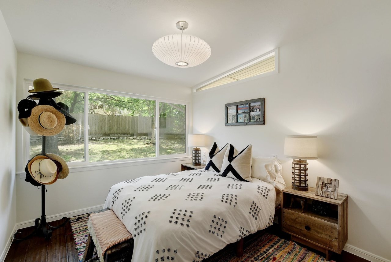 2305 Westworth Cir, Austin, Texas 78704