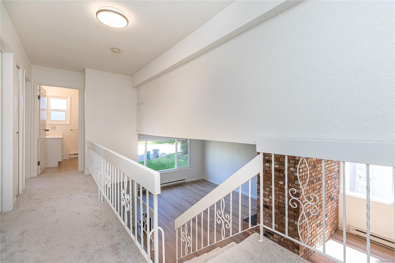 4354 Okano Pl