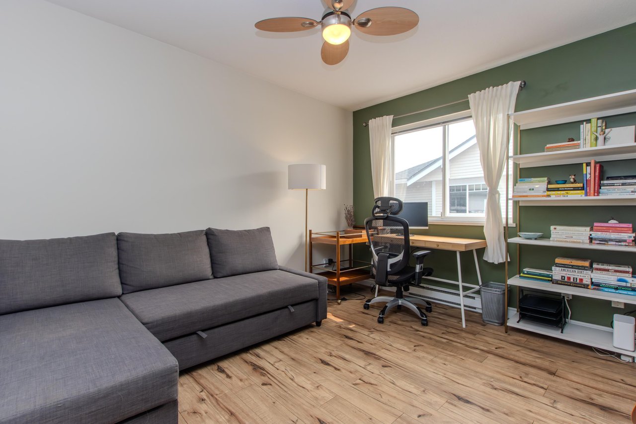 53-1821 Willow Cres