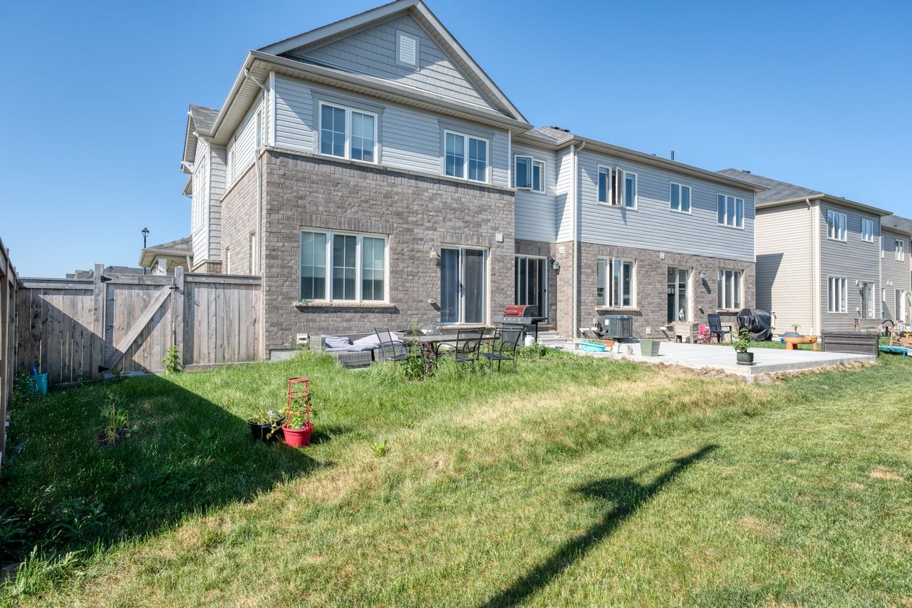 144 Maclachlan Ave