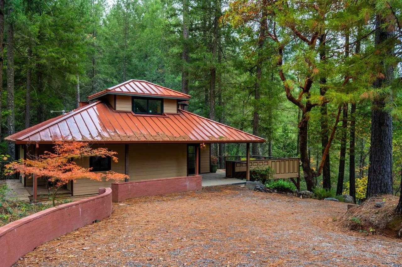 1638 Swansboro Rd