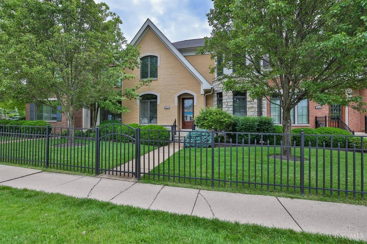 9511 Park Manor Blvd.