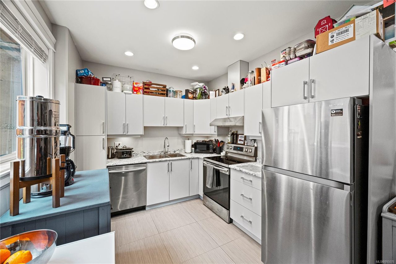 1210 Flint Ave, Langford