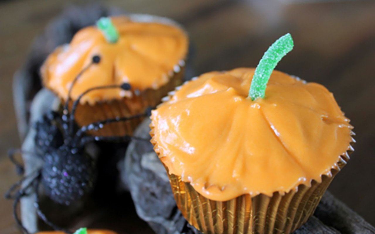 Pumpkin Top Cupcakes