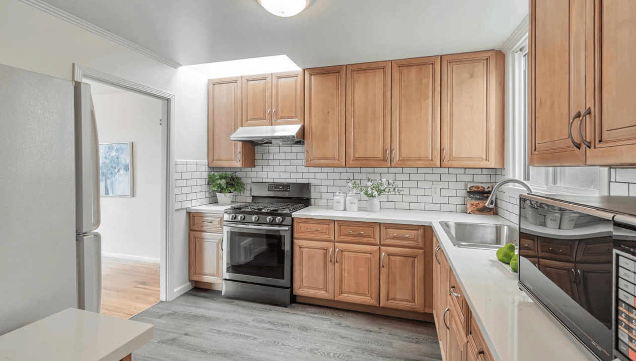 2010 31st Ave, San Francisco, CA 94116-1119