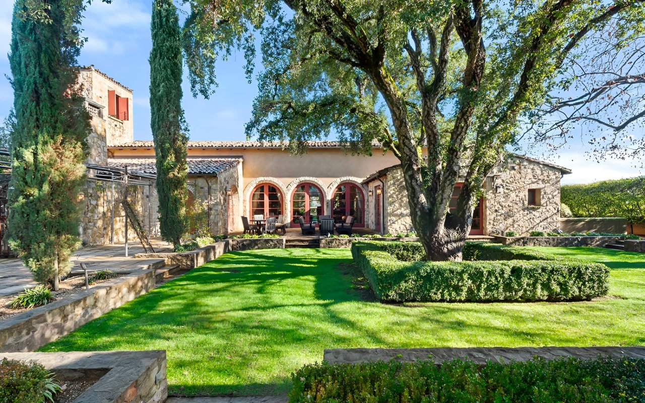 Tips and Strategies on How To Buy Luxury Properties