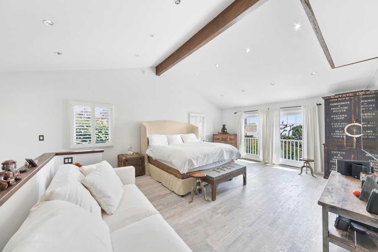 Heavenly Broad Beach Home