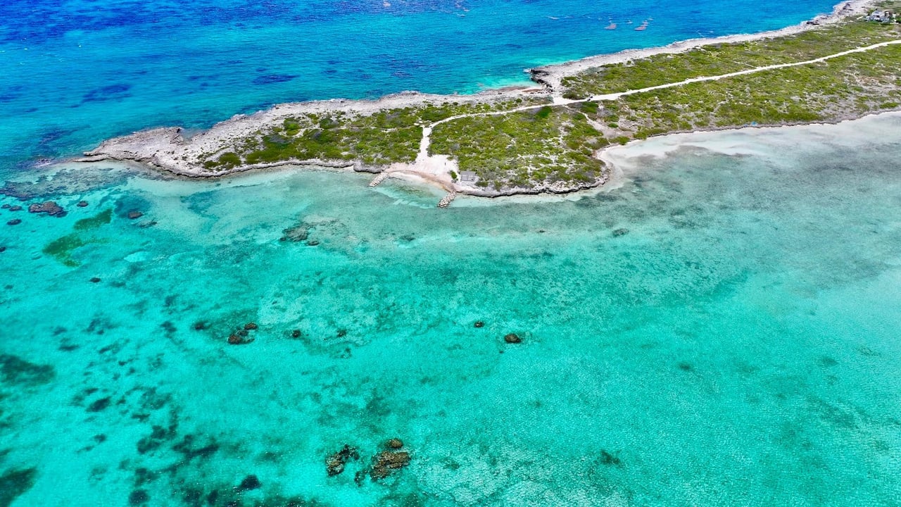 Tarpon Point-Ambergris Cay